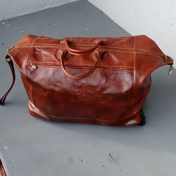 valentina leather duffle bag